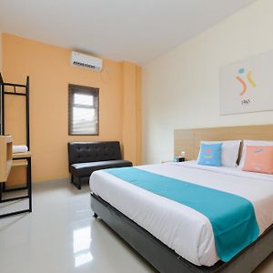 Sans Hotel Cibanteng Dramaga Bogor